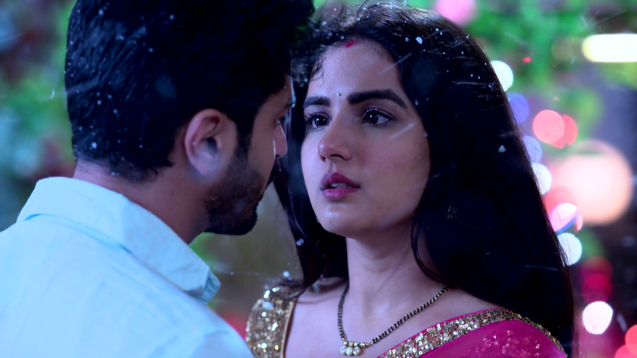 vlcsnap-2021-08-12-19h06m35s944