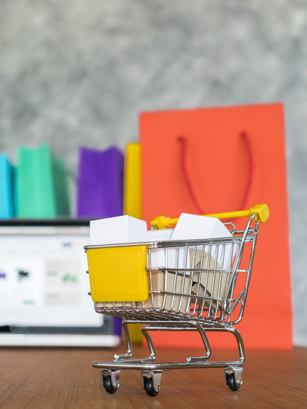 Myntra E-Commerce App Clone logo
