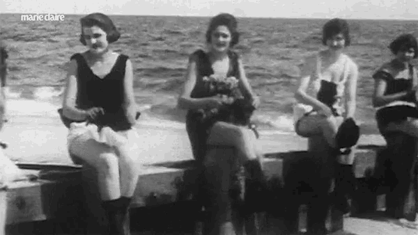 BEACH-GIRLS