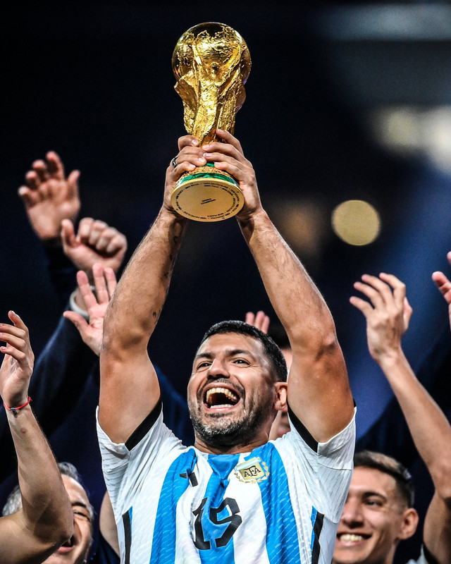 78EE864C-79C0-4505-AFBB-59C16D204B43