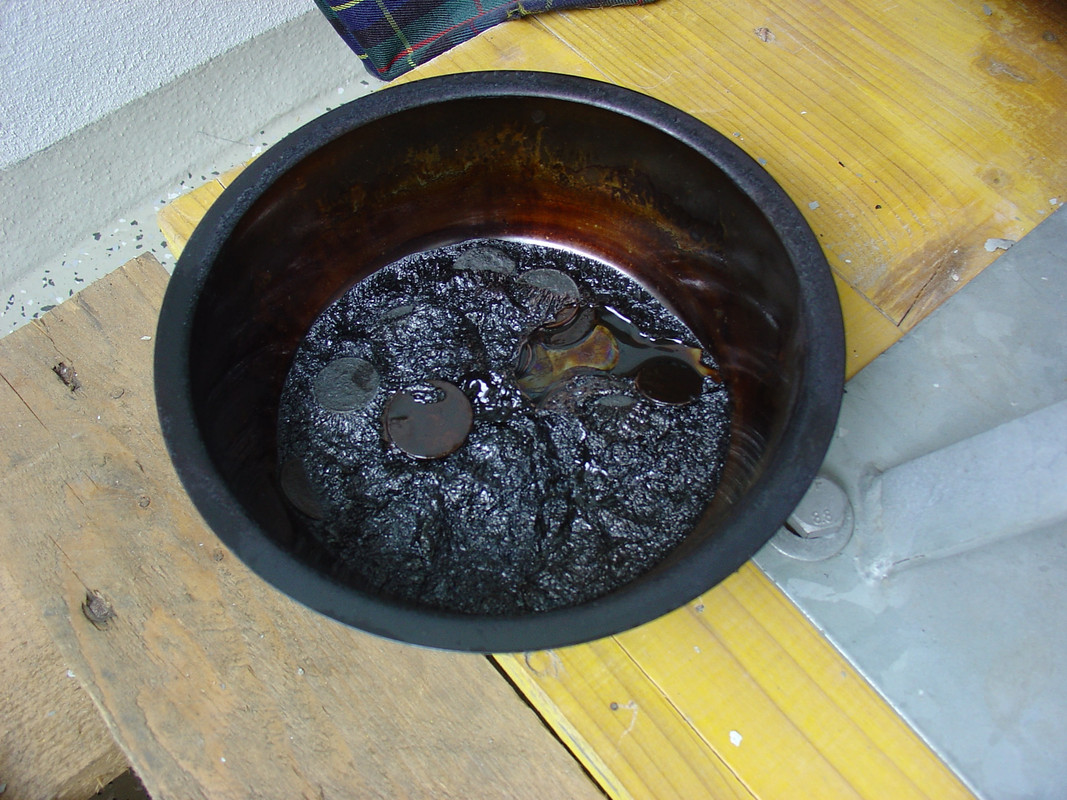 lempeä öljykylpy kolikoille