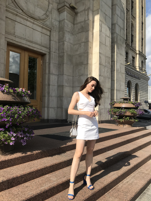 9EA5ADAB-4C87-4BB4-AD3E-EF84825300A1