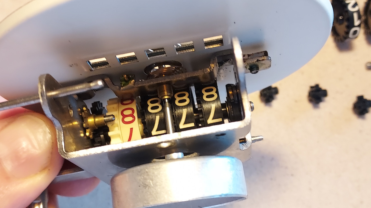 5CA84DEC-F49E-42FA-9349-298AFB51D43B