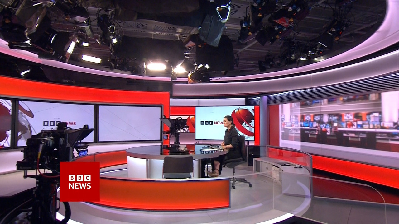 04.04 - 05.30.00 - World Business Report. Business news..ts_snapshot_01.03.979