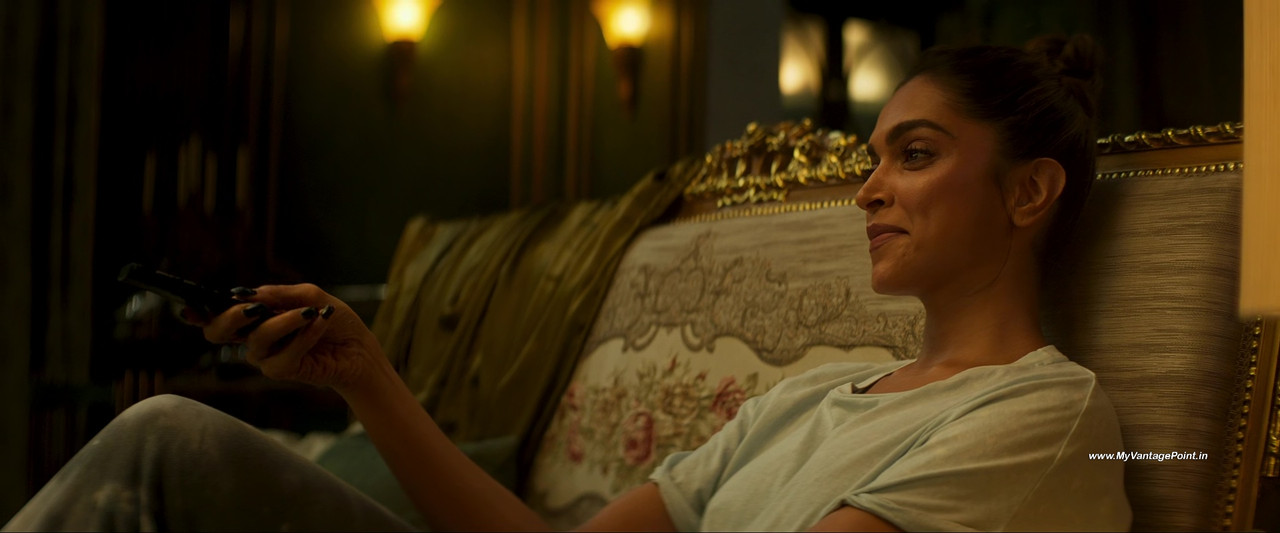 100Deepika Padukone Hot Scene in Pathaan Movie with Shah Rukh Khan MyVantagePoint