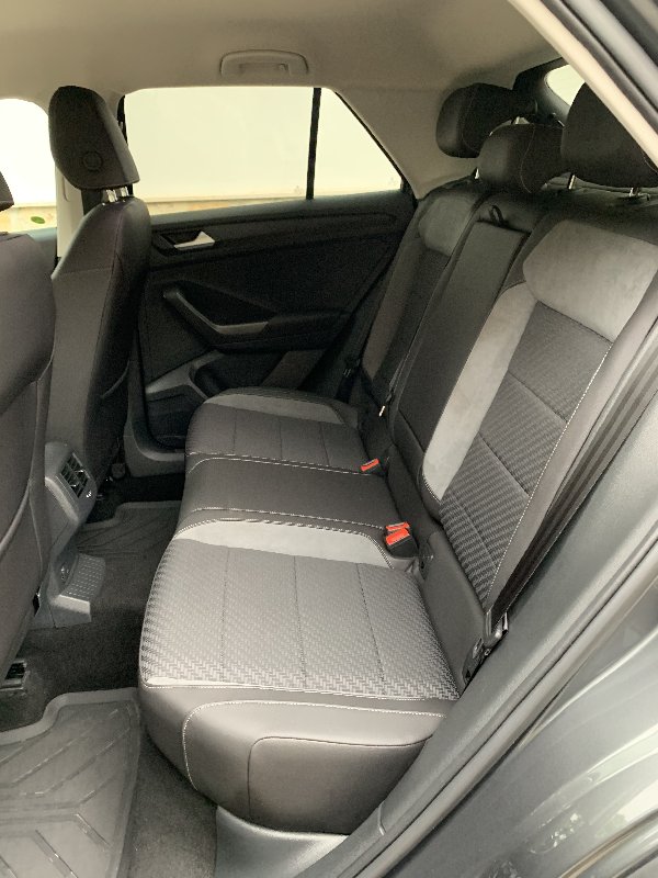 3F170BB6-895F-460C-B454-9A48D5B2F740