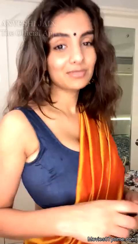 Anveshi jain Live.mp4.0012