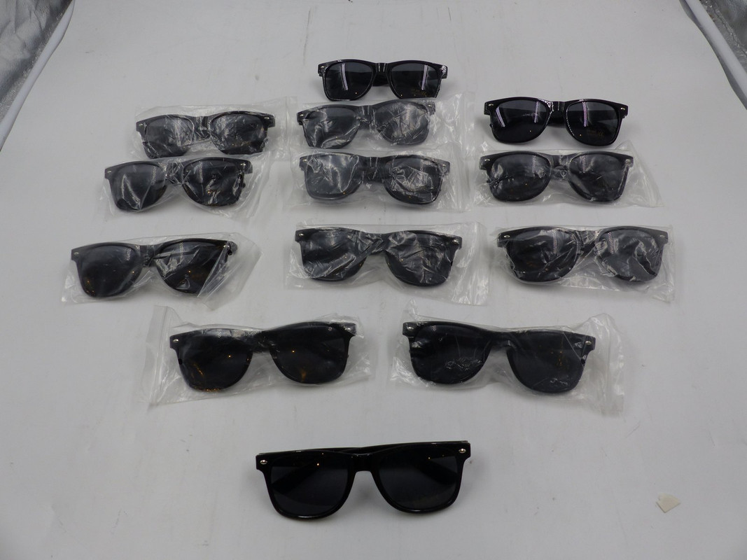 LOT OF 14 7 SAINTS UNISEX BASIC BLACK SUNGLASSES FRAMES SIZE REGULAR