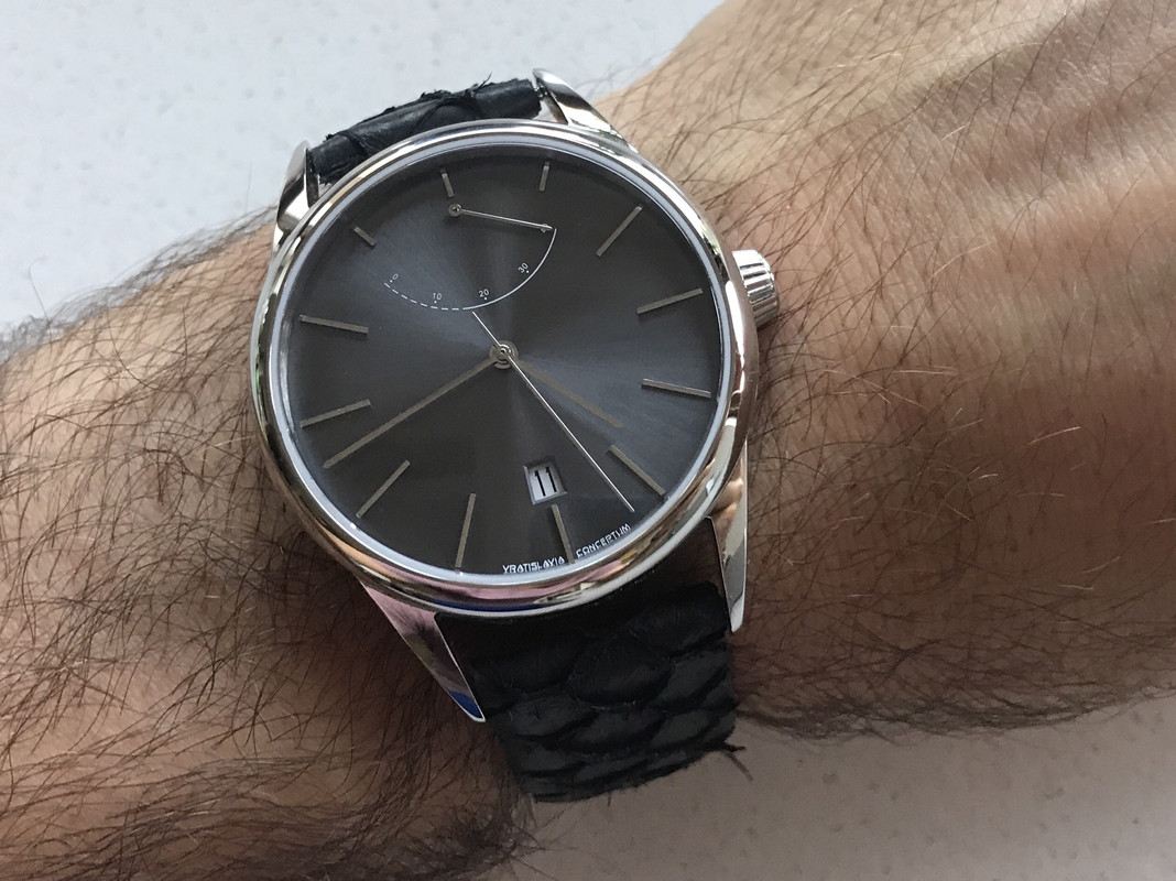 F359DF6F-E1BD-49C0-AE54-EC555596CE5F