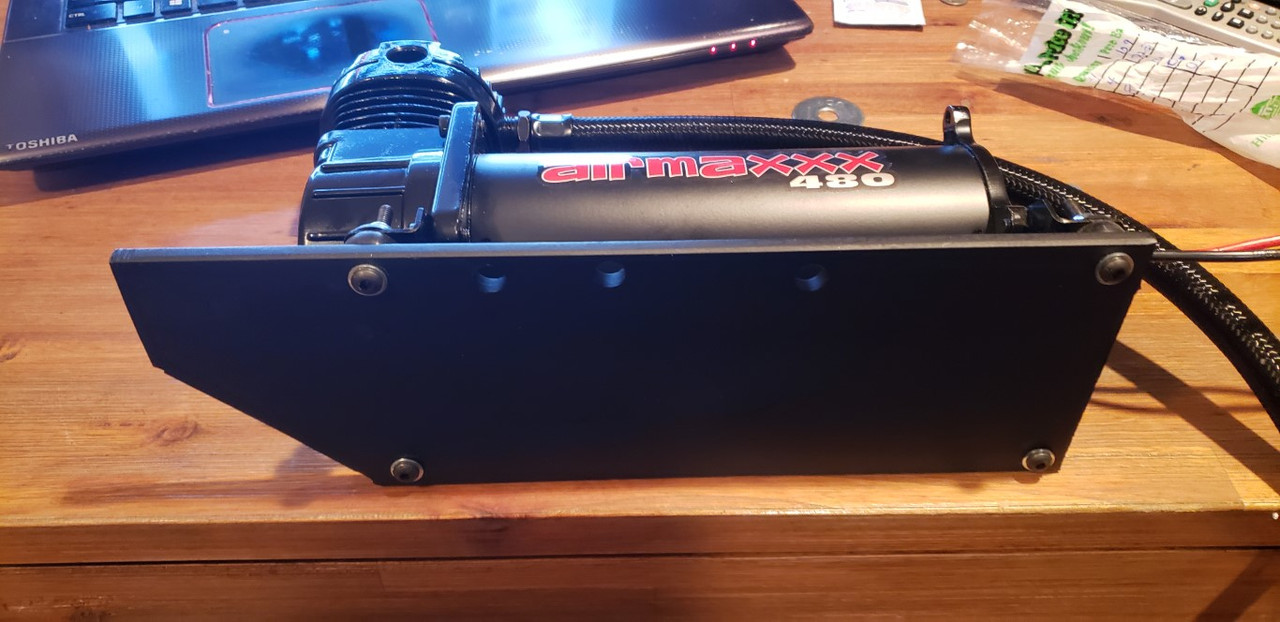 SiennaTrainHornInstall (40)