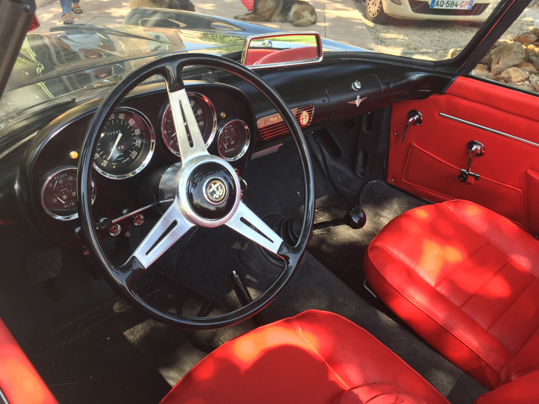 56F1F6DE-7B23-4FBE-8BD1-A7EC82BF7A48