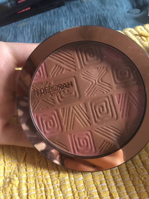 E4C78A7B-445A-4452-8942-DA6BCFF4EA5A