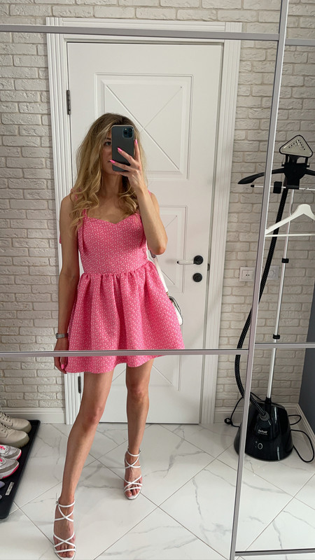 CC2ED6EA-C964-4A79-ACD4-BB33343AE848