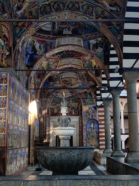 Monasterio de Rila e Iglesia de Boyana - Sofía - Roma. Un viaje combinado para estas Navidades. (7)