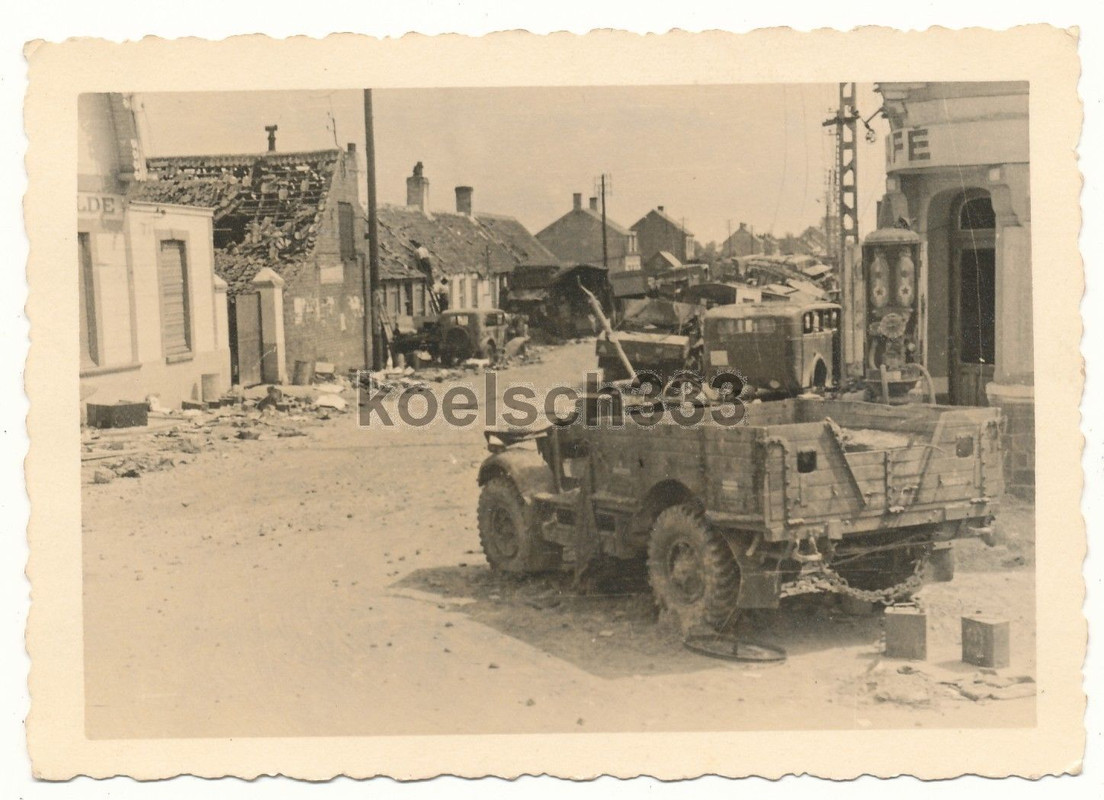 Foto Dünkirchen englische Fahrzeug Wracks in Ruinen ! Morris Jee