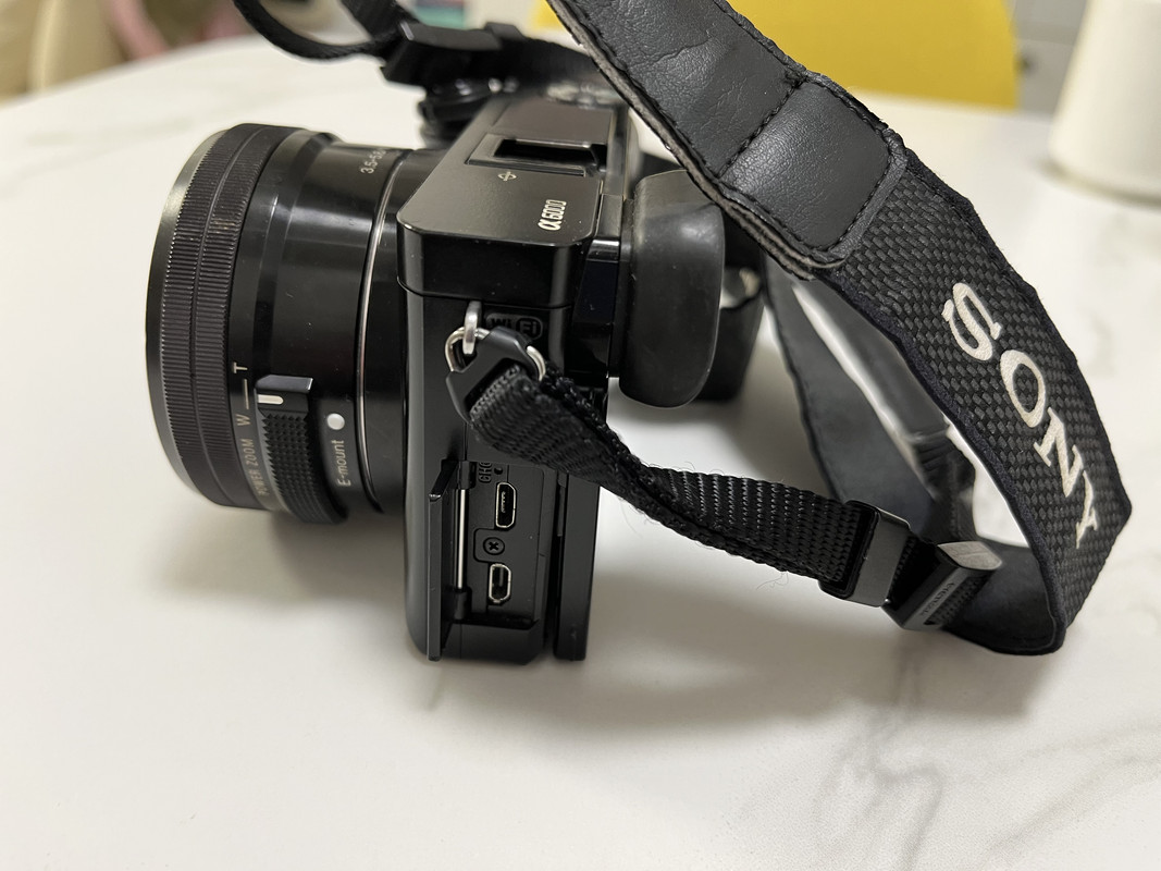 C0DDEFE1-1CF3-4D47-B454-A4EFA2AA9584