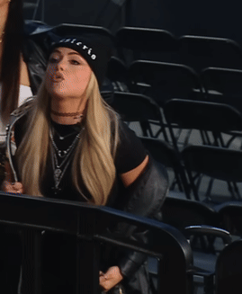 livjade3.gif