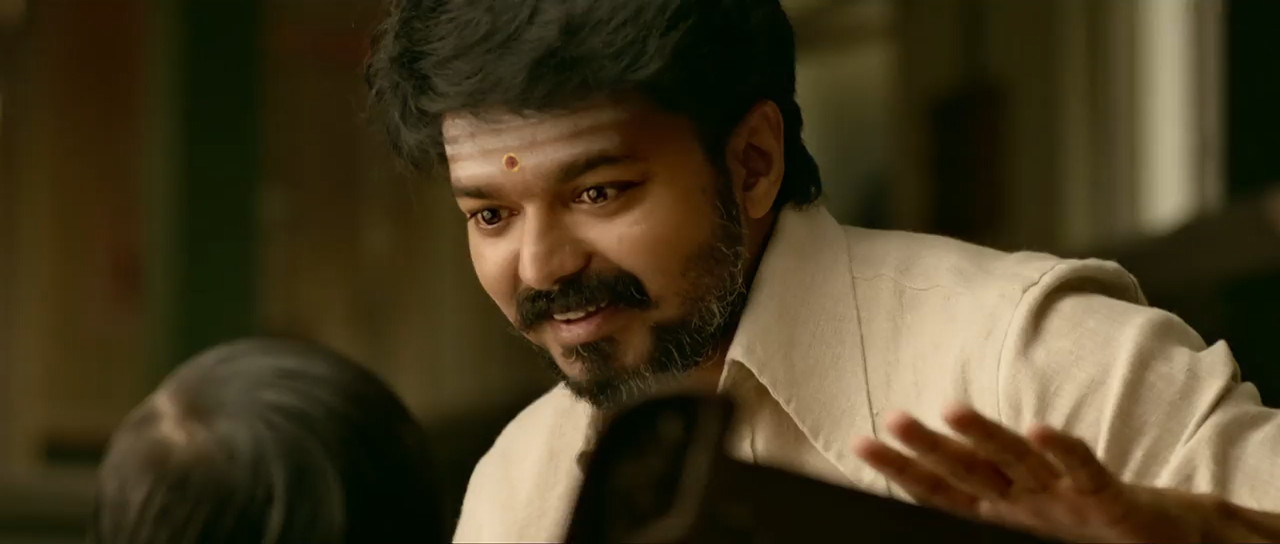 Mersal 2017 WebRip [Tamil] 480p 720p ESub Screenshot