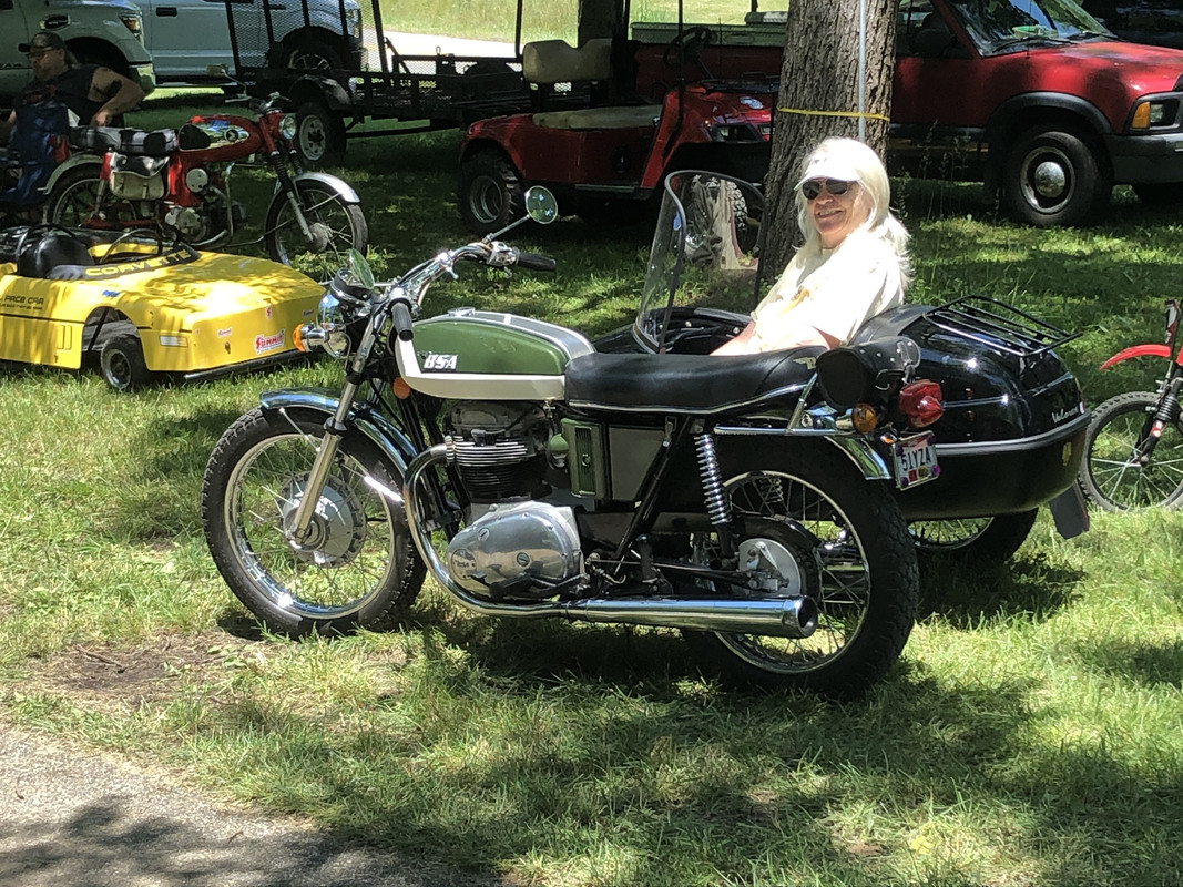 92A3058E-2935-4F2E-A53B-6E79DC6060E4