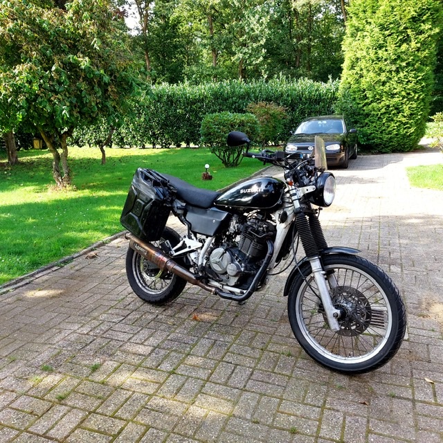 E40D702B-9262-4203-876F-20C73433F805