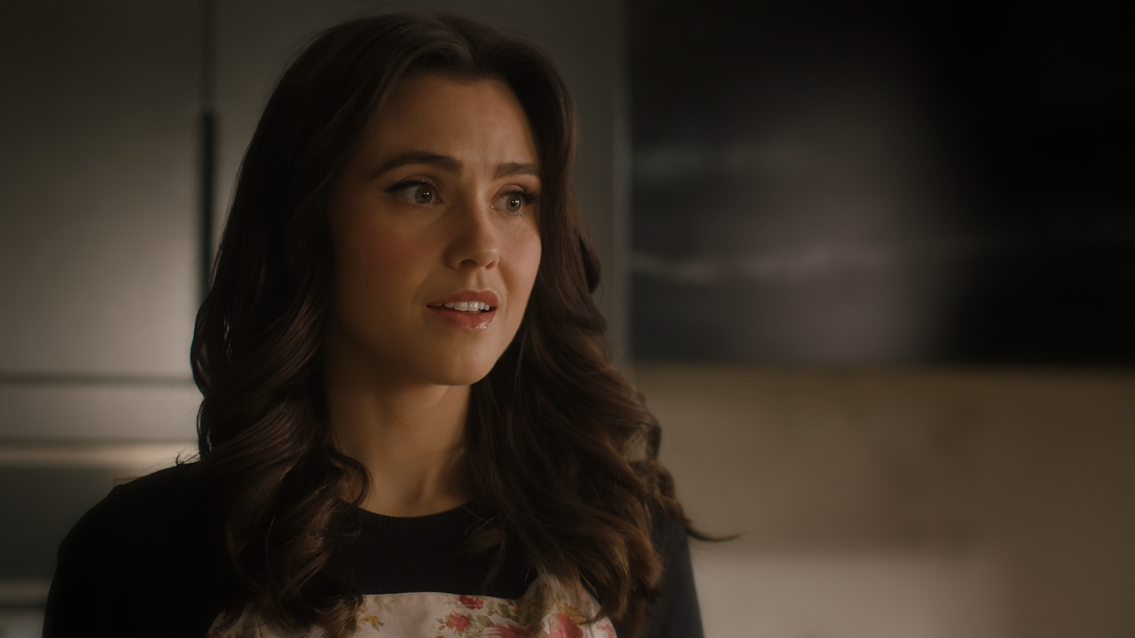 Charmed.(2018).S03E13.Chaos.Theory.1080p.10bit.AMZN.WEB-DL.DDP5.1.HEVC-Vyndros.mkv_snapshot_08.55_[2