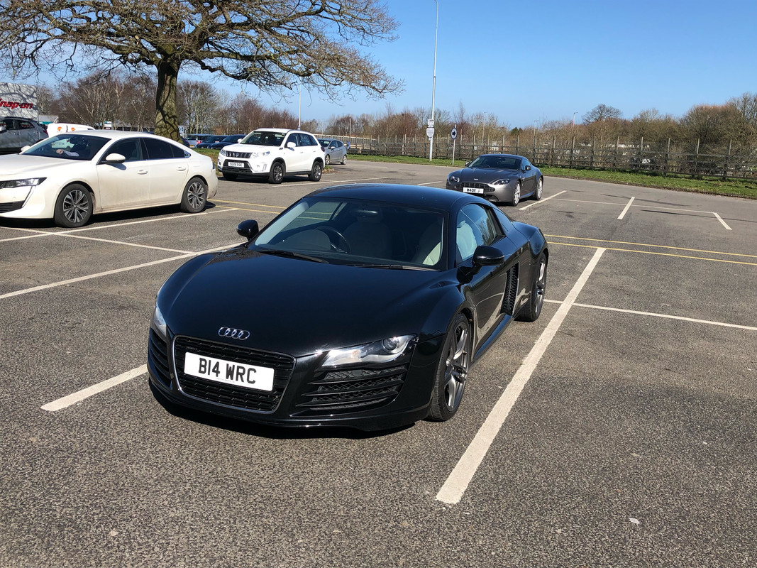 977AA8DE-DA9B-42FE-A168-FC0BF737AFDD