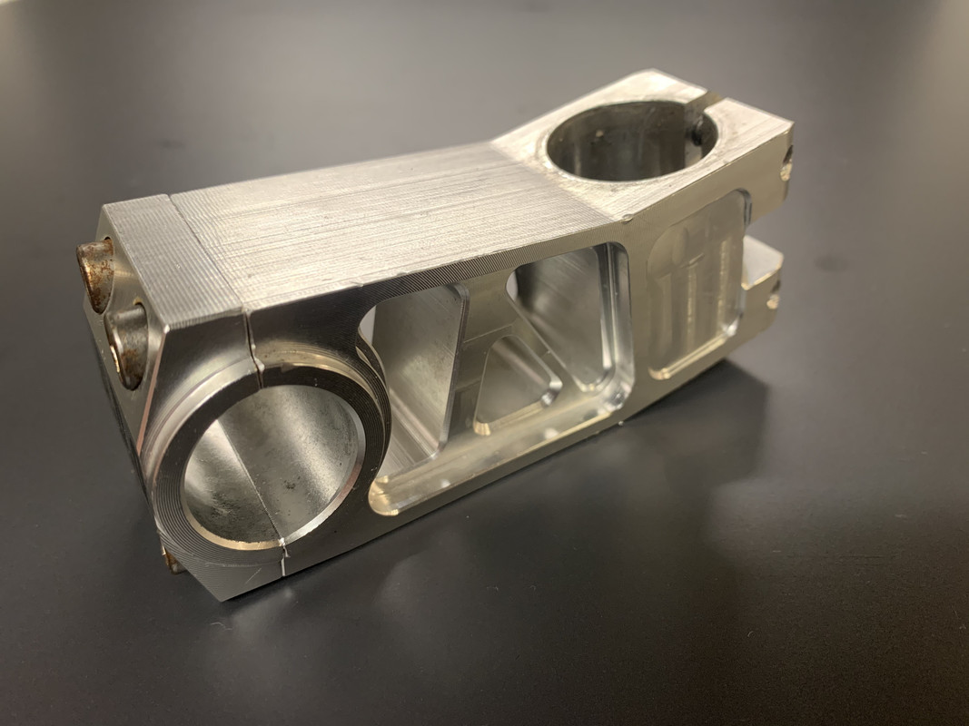 045A6C2F-ABB7-4DA8-9D12-80909E0BA0F2