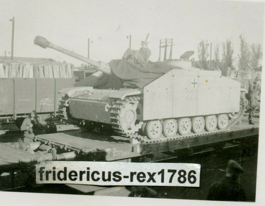 Sturmgeschütz Nr.222 Jagdpanzer StuG Saukopfblende Bahntransport