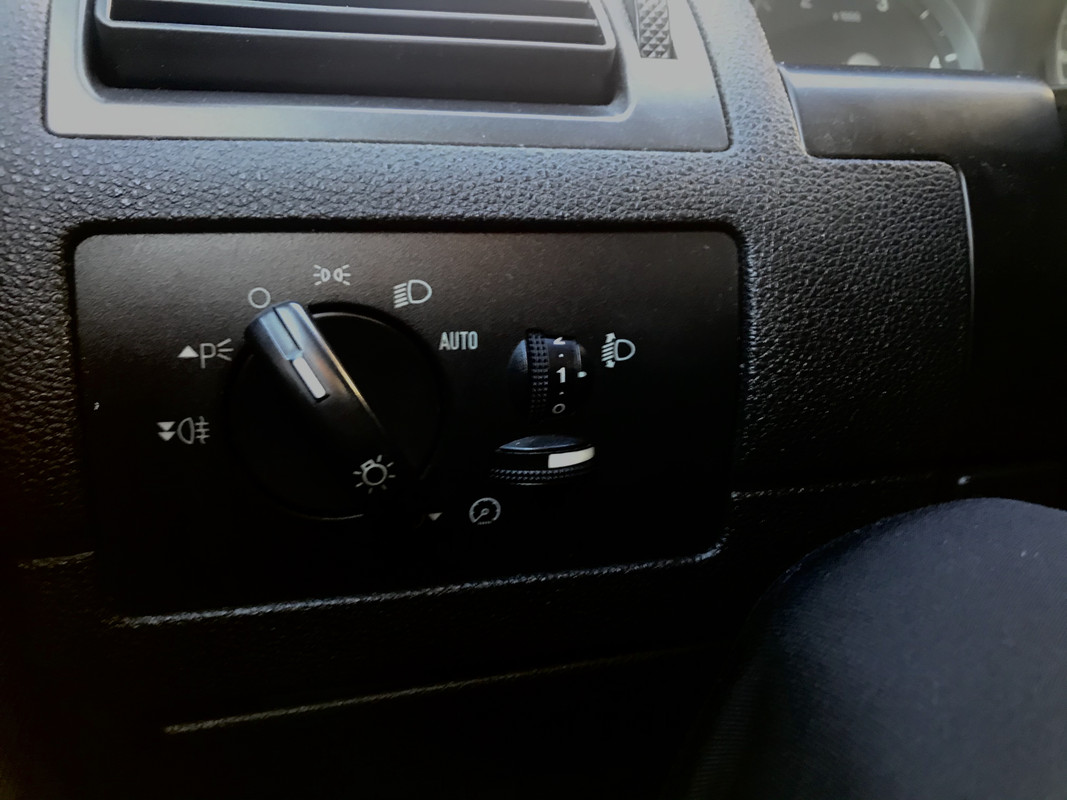 9151E338-42F9-44CA-A486-BA6E109C342B