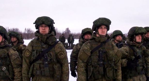 Rusia envía miles de tropas de las fuerzas especiales 'Spetsnaz' a Kazajistán