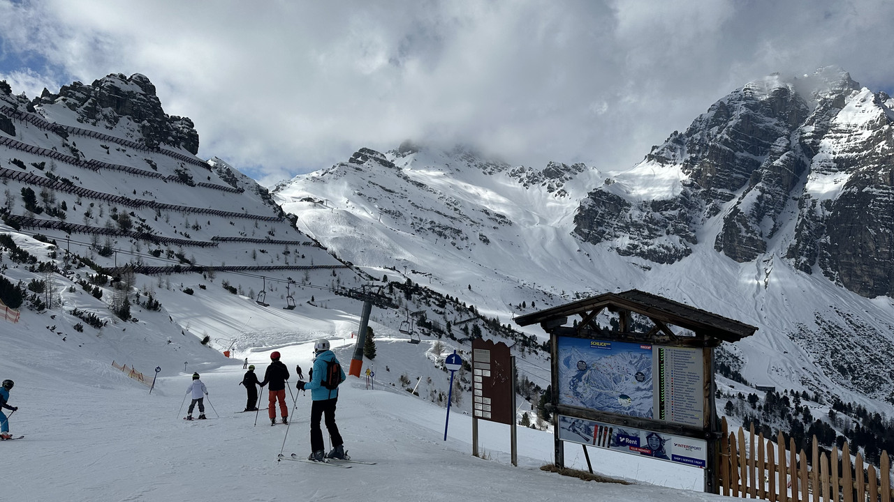 683055EC-AE7C-4856-B8D8-1597923F19D6