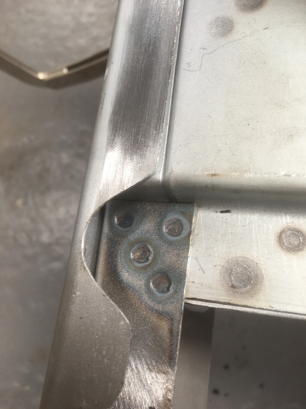 8CC399AD-7FCA-4469-BC93-9C5745036FA7