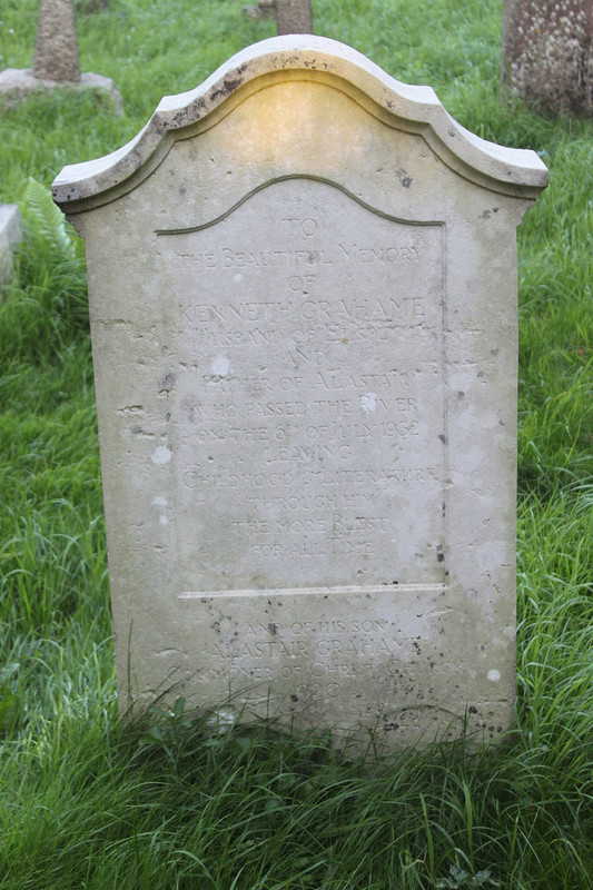 Holywell-Cem-05