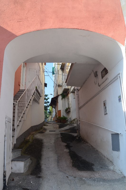 Italia y sus pueblos-2018/2019/2023 - Blogs de Italia - ISLA DE ISCHIA-21-9-2018 (25)