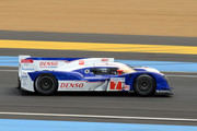 24 HEURES DU MANS YEAR BY YEAR PART SIX 2010 - 2019 - Page 11 12lm07-Toyota-TS30-Hybrid-A-Wurz-N-Lapierre-K-Nakajima-48