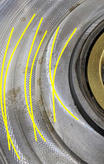 Broken Main Bearings (Outer Race)