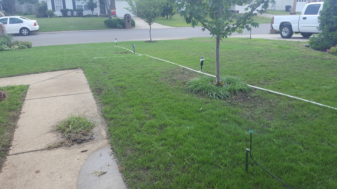 1474652403631-495833039