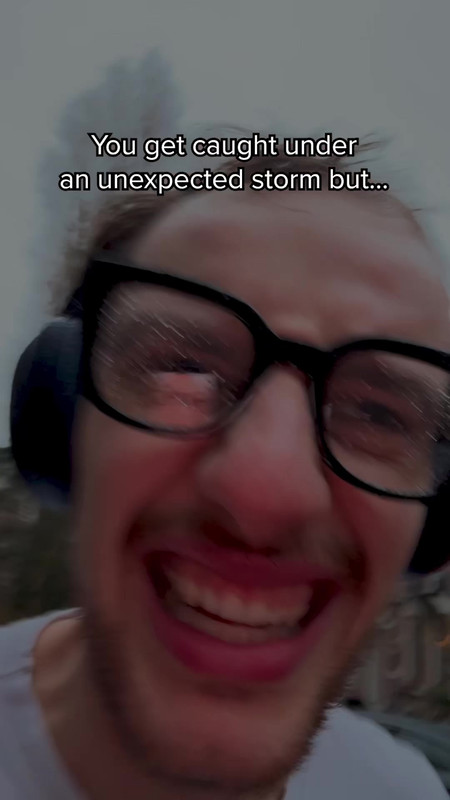 Miniatura do video do TikTok