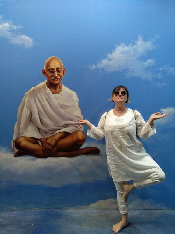 8136DD40-3B8F-49EC-96FA-D7E9ADEA468A