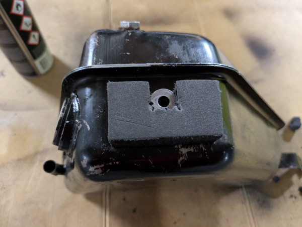 Fettling a Norton Commando 750