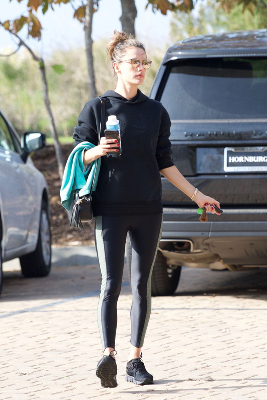 F7BD0E68-5CDA-4E5D-A598-E2A318C36908