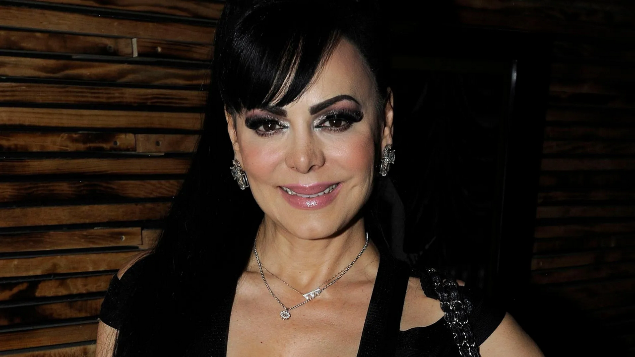 Maribel Guardia se inyecta