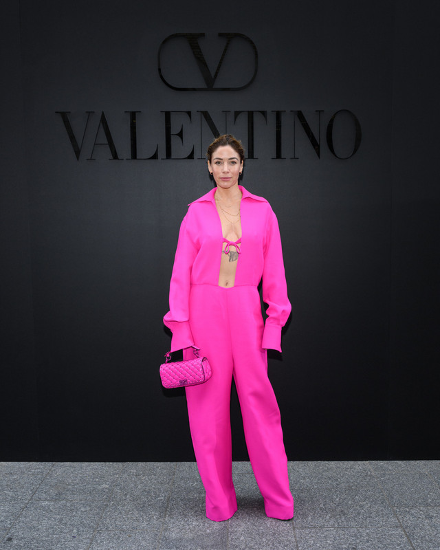 Valentino, i look delle star alla sfilata Primavera-Estate 2023 