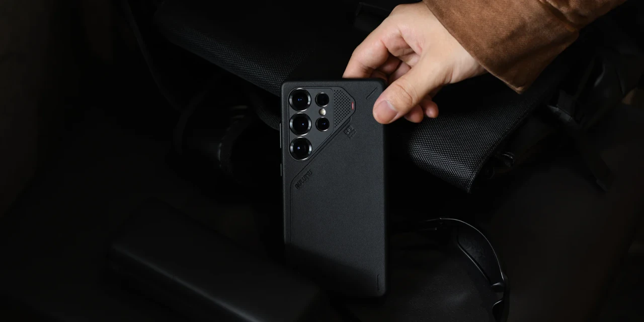 Husa pentru Samsung S25 Ultra, Aulumu Vegan Leather, Piele texturata, Ultra slim, Compatibila MagSafe, Racire activa CoolHyper, Butoane metalice, Protectie maxima, Negru 1 b9ff6114 5c79 444e 8371 ebf6536b4211