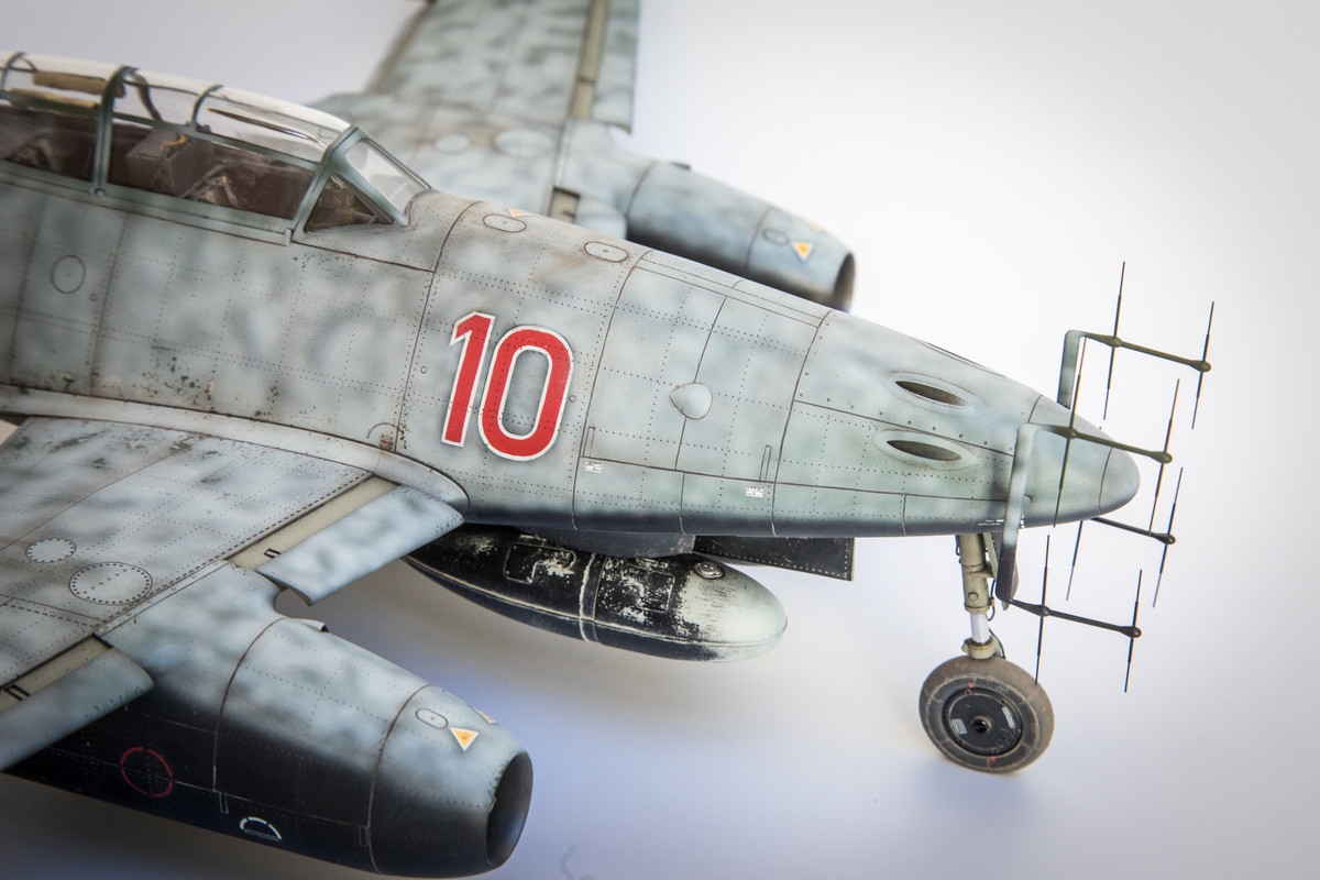 1/32 Revell Me262B-1/U-1 Nachtjager Red 10 - Ready for