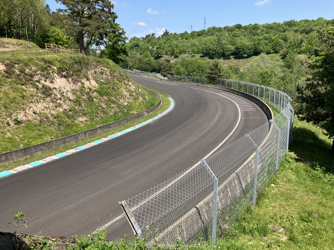 AF32A122-256F-496A-9EEF-1D9830449C71