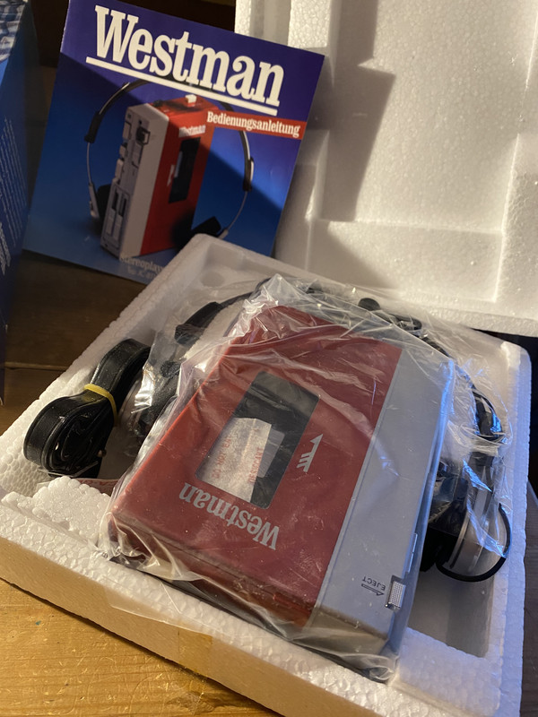 03A94E3B-3B11-4622-ADA3-43BE26556984