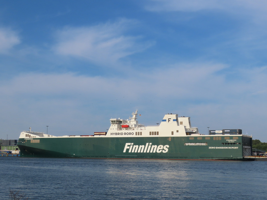 27EC3A7E-A877-43C9-87C9-AB87D19EF089