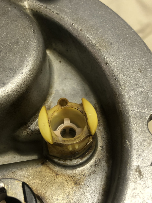 6CB6C075-1A75-4312-B992-42719DEBEAE6