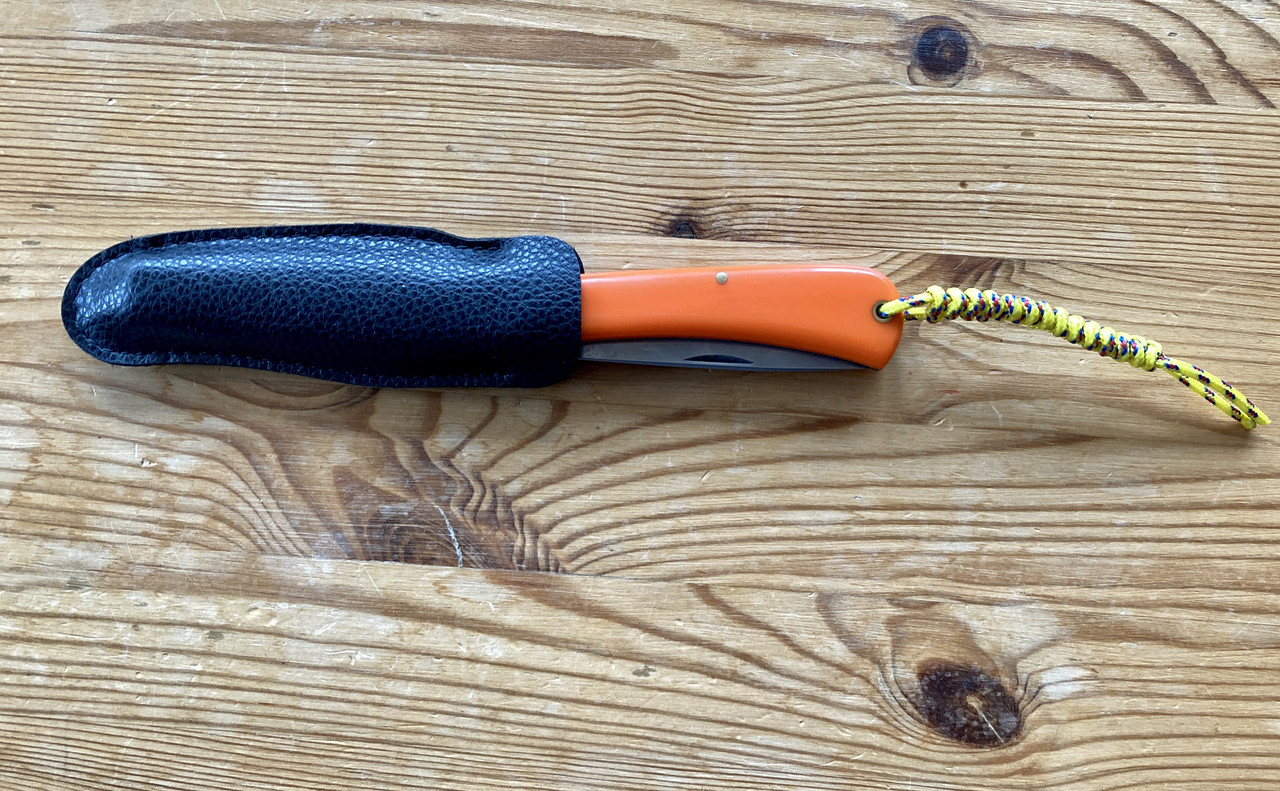 B7B8484E-C7CD-4624-BD7D-6A641B0C664E